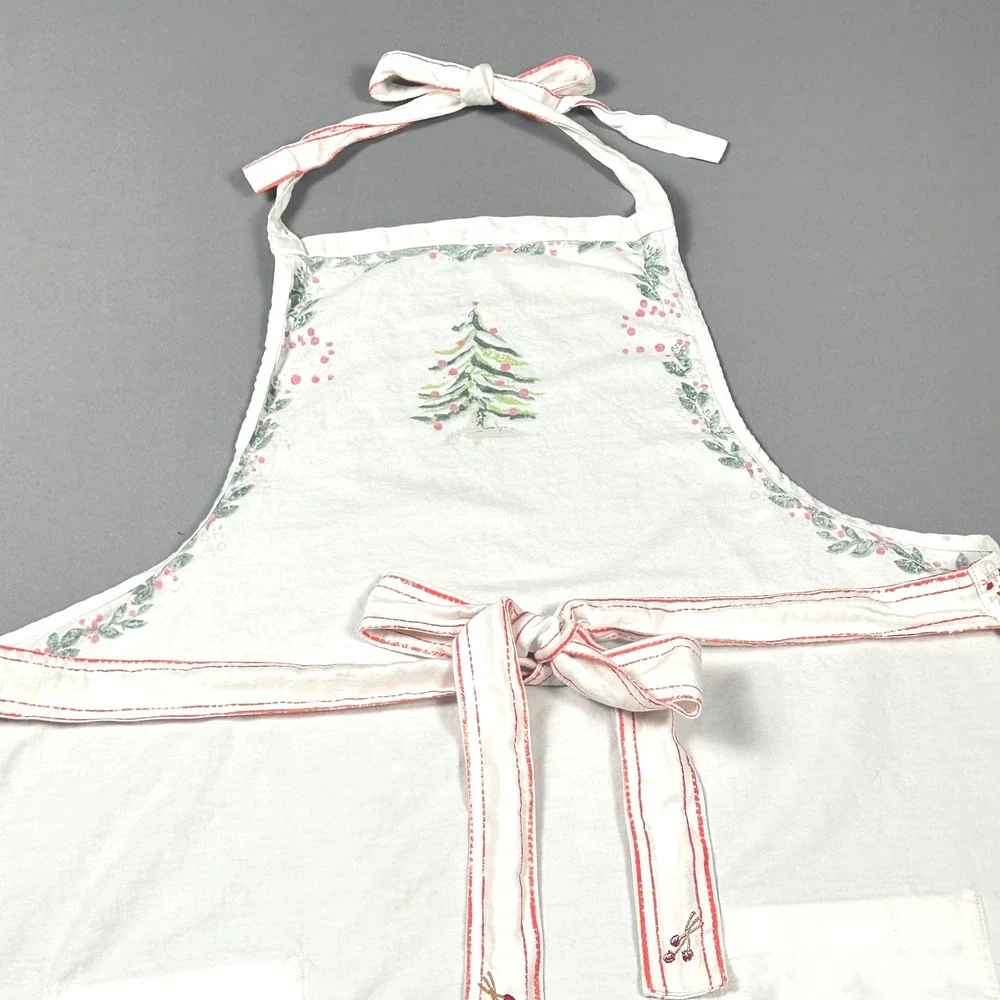 Sur La Table Christmas Apron White Cotton Tree Holly Print 29x36 Holiday Festive